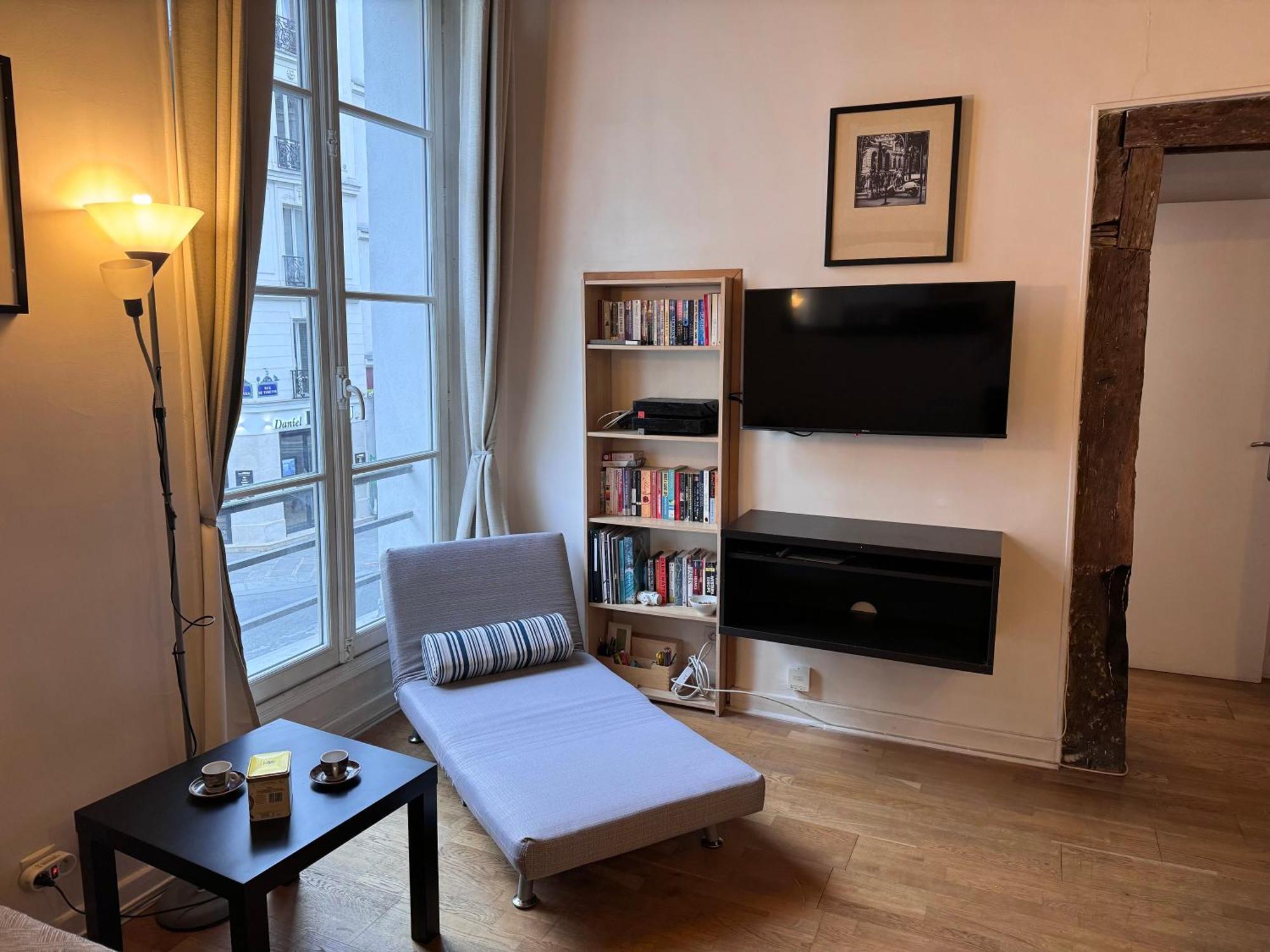 Appartement Typique Parisien Au Coeur Du Marais Esterno foto