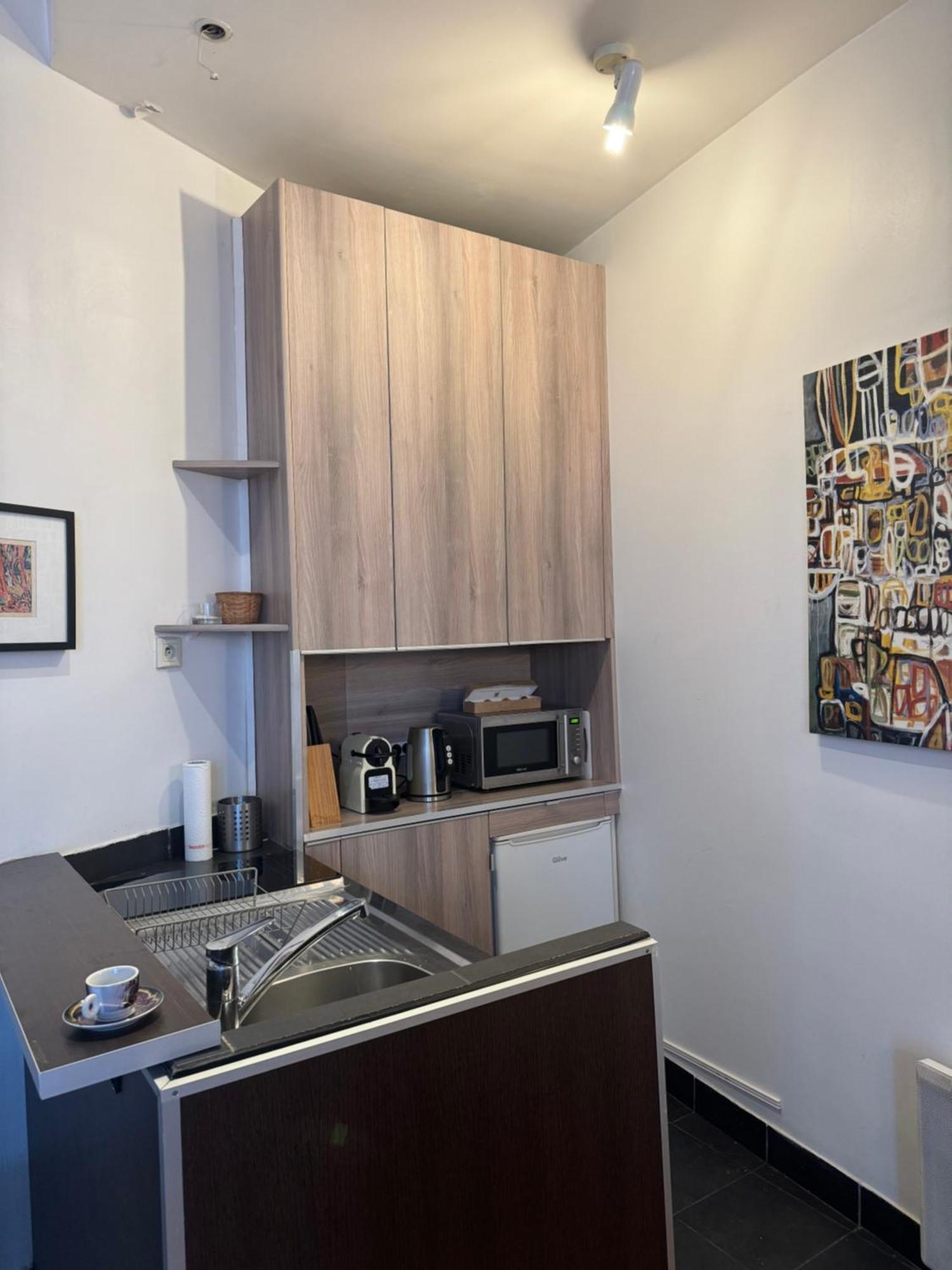 Appartement Typique Parisien Au Coeur Du Marais Esterno foto