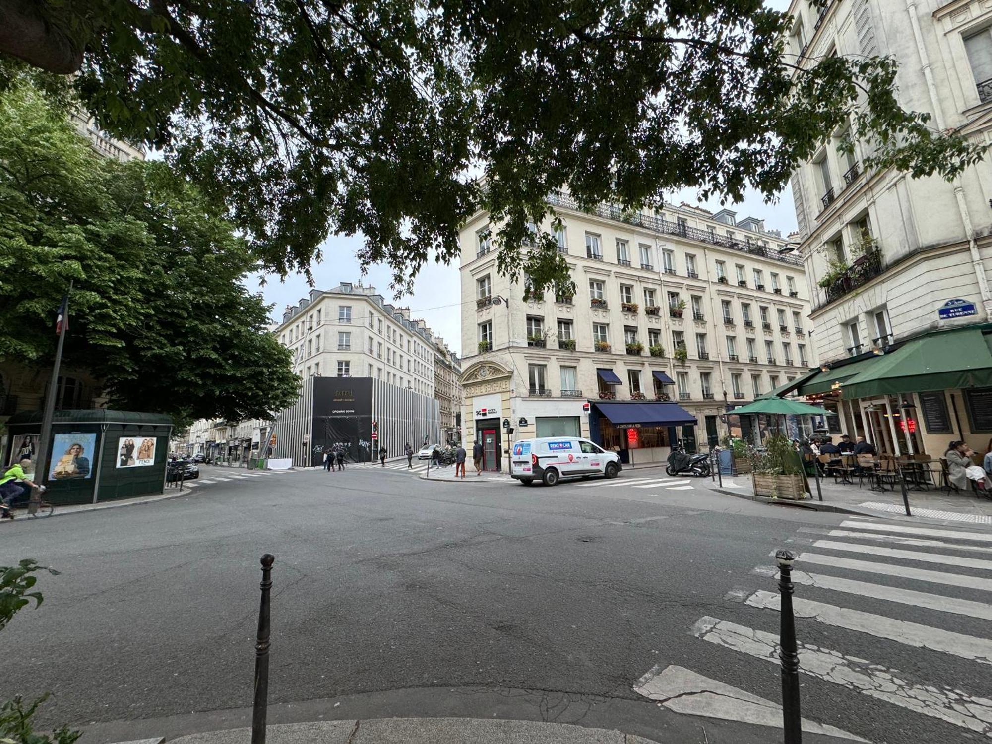 Appartement Typique Parisien Au Coeur Du Marais Esterno foto