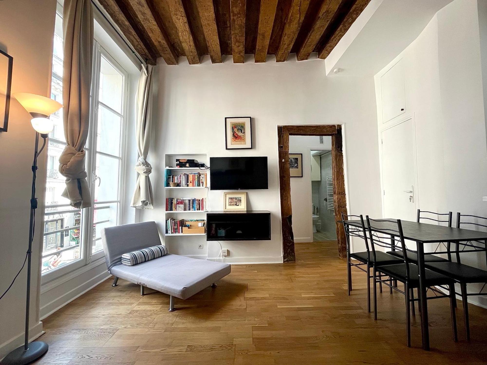 Appartement Typique Parisien Au Coeur Du Marais Esterno foto